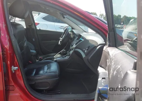 2018 Chevrolet Traverse 3Lt from USA, damaged, VIN 1GNERHKW1JJ100588